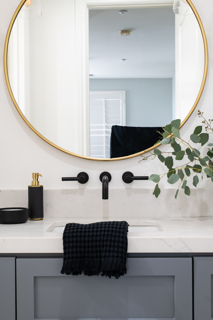 Five Bathroom Remodel - Feature 8