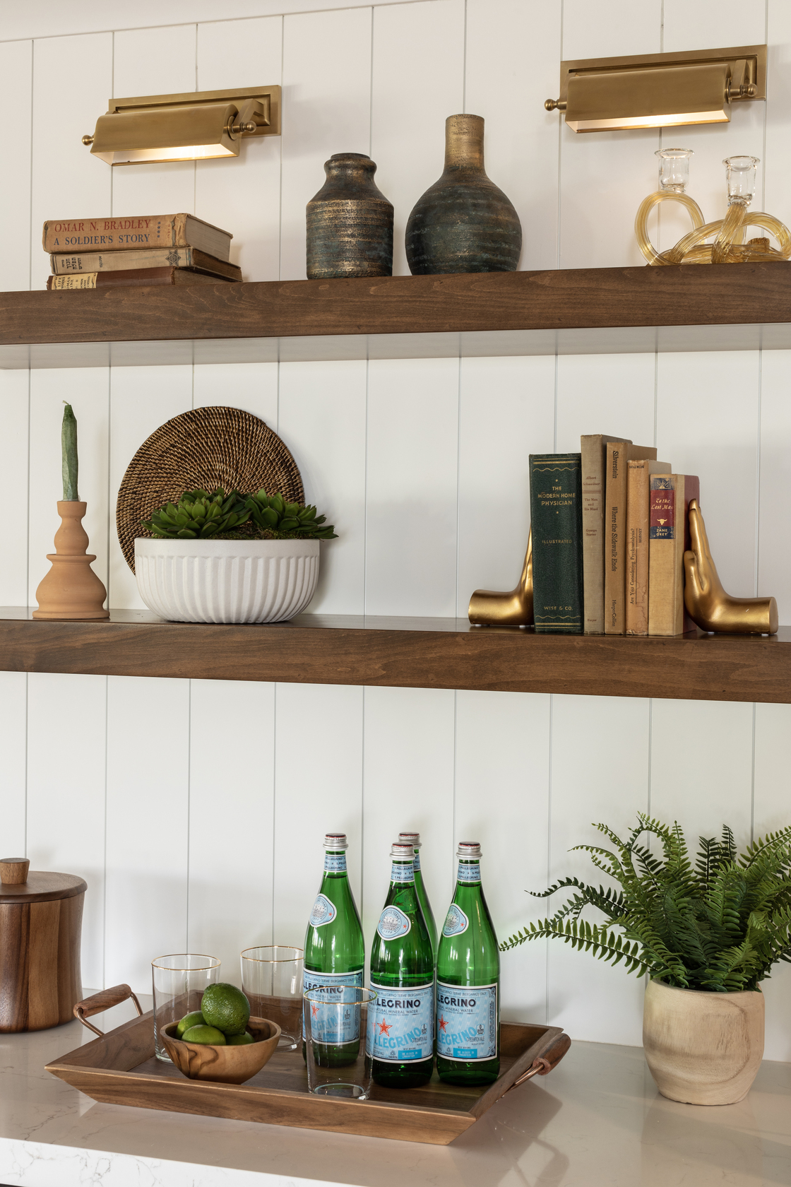 Highwood Circle - Detail View