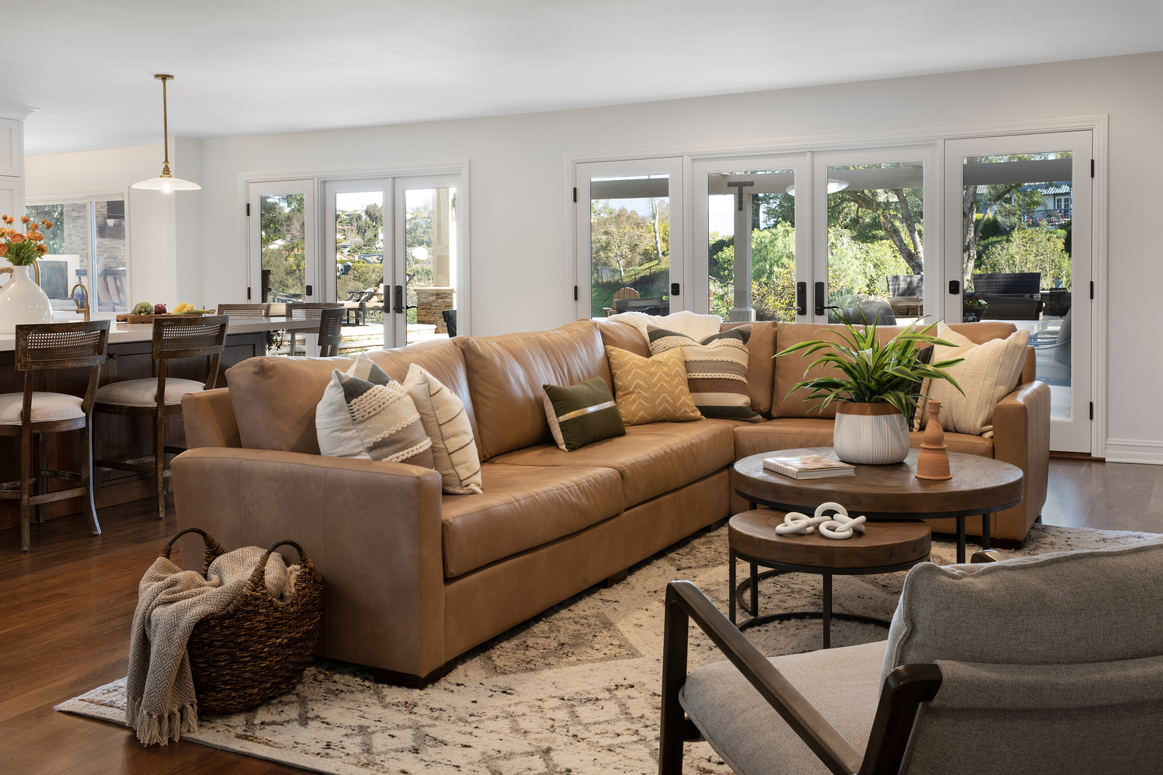 Highwood Circle - Feature 5