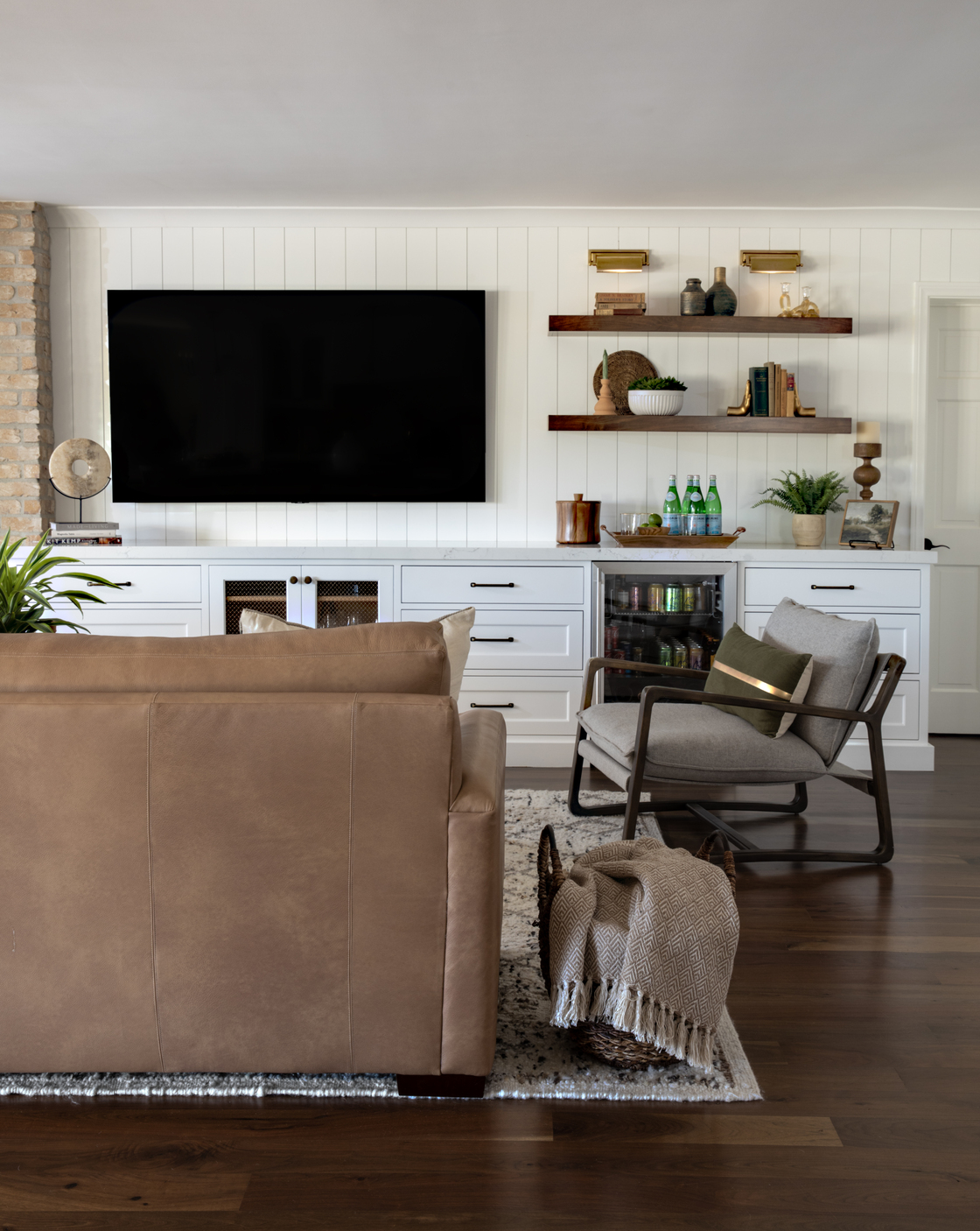 Highwood Circle - Feature 8