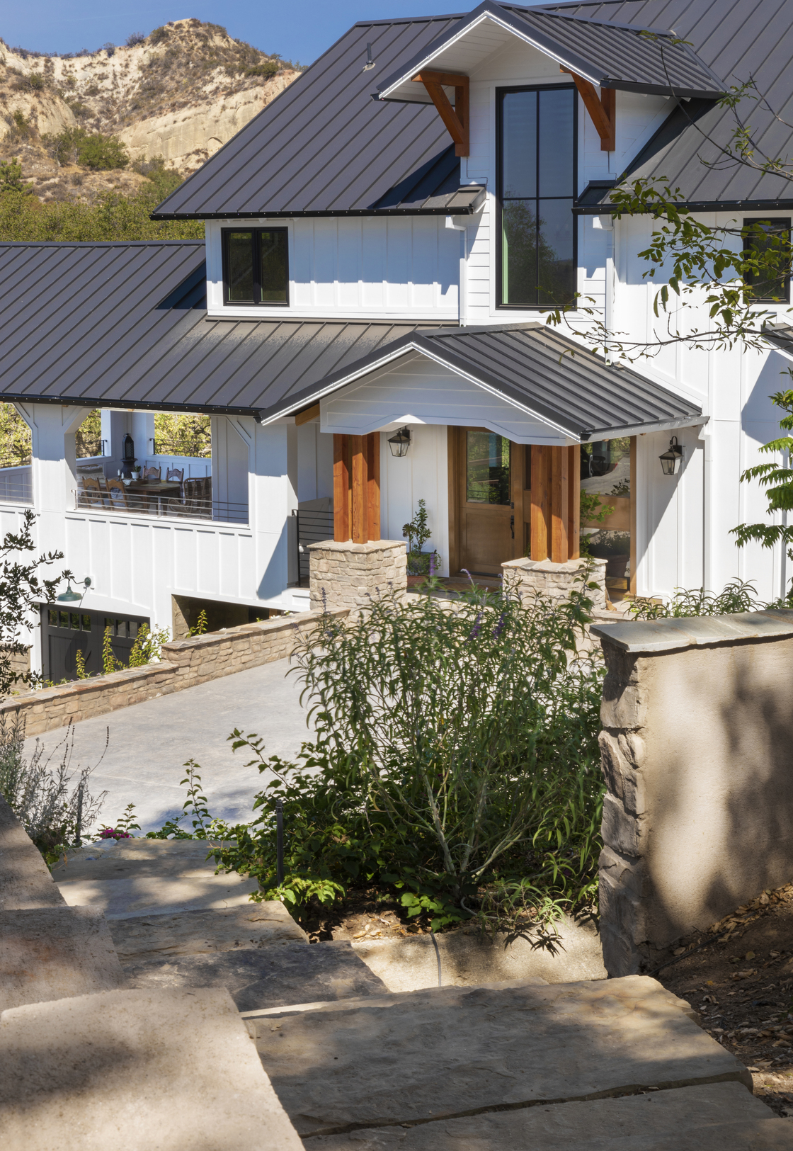 Trabuco Canyon Farmhouse - Kitchen