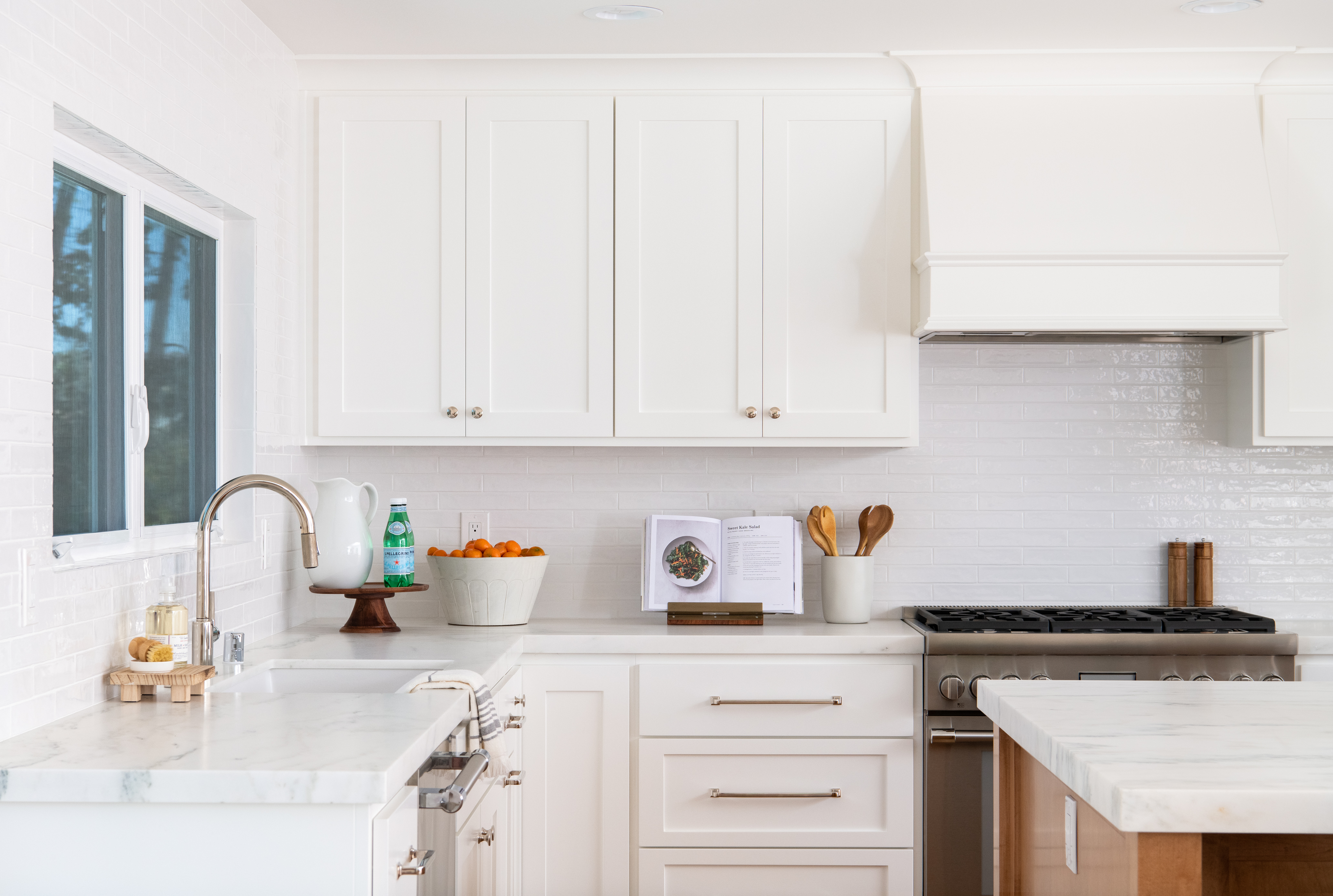 Via De Cerro - Feature 2